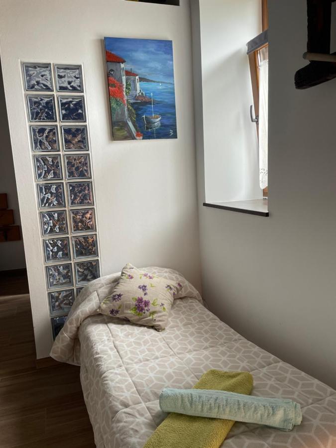 Estudio Pajar Rural Con Bonito Jardin - Los Gayoles Rural Castropol Luaran gambar